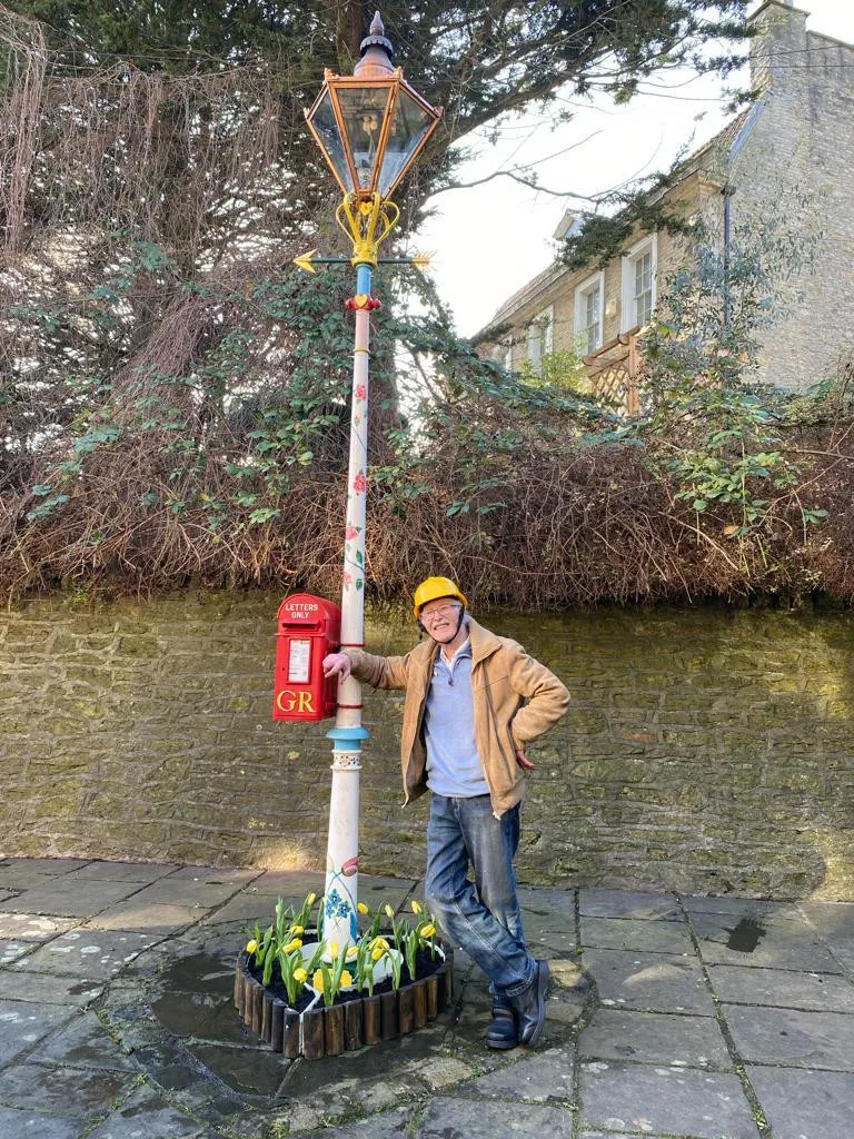 Reg has maintained the Valentine Lamp single-handedly since he created it